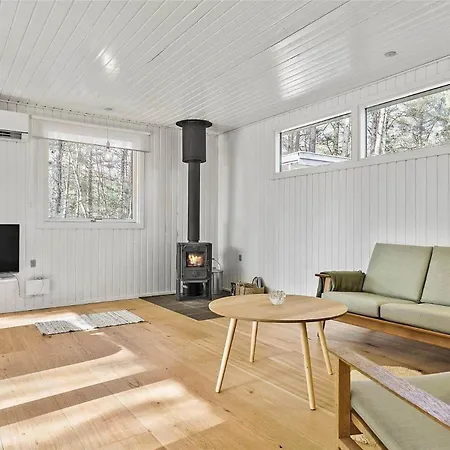 2670-nexo-fasanvej-12 * Neksø